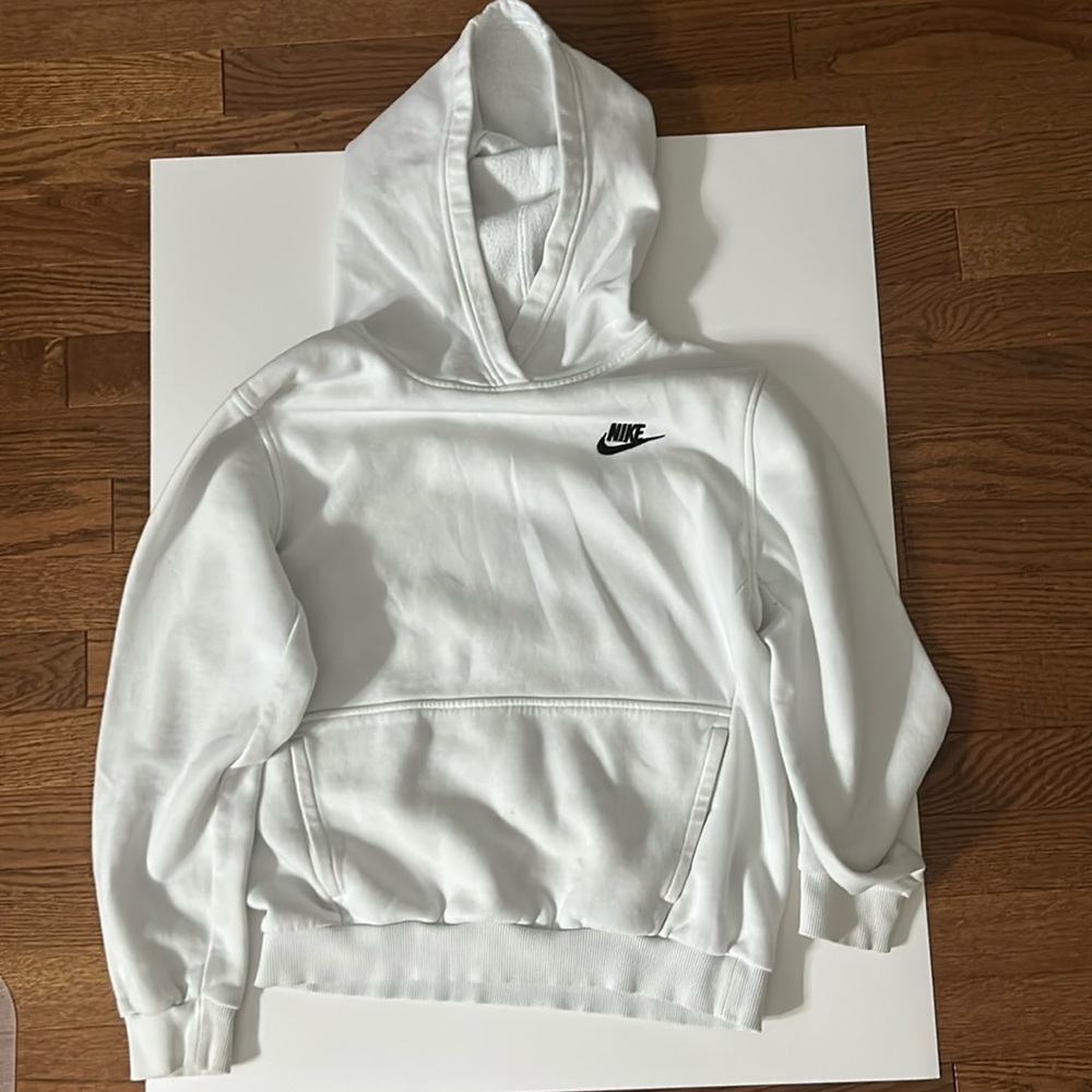 White Nike Sweatshirt Kids